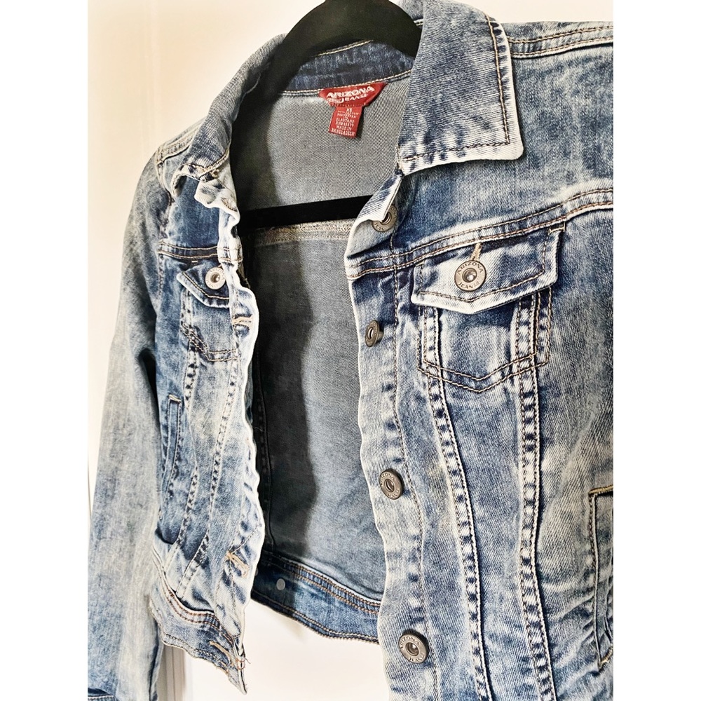 Arizona Cropped Denim Jacket